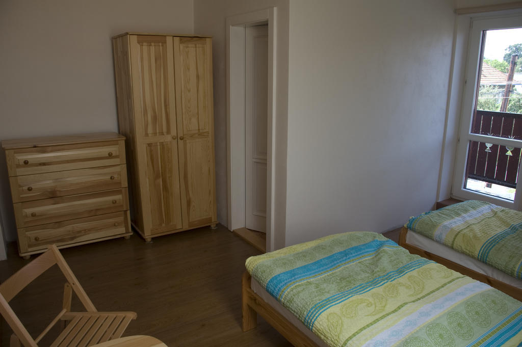 Privat Liska Apartment Liptovsky Mikulas Room photo